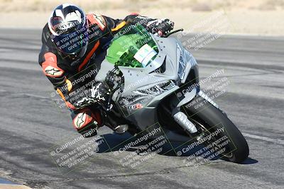 media/Dec-04-2025-Racers Edge (Thu) [[5ebc9f124d]]/3-B Group/3-Session 2 (Turn 7 Inside)/